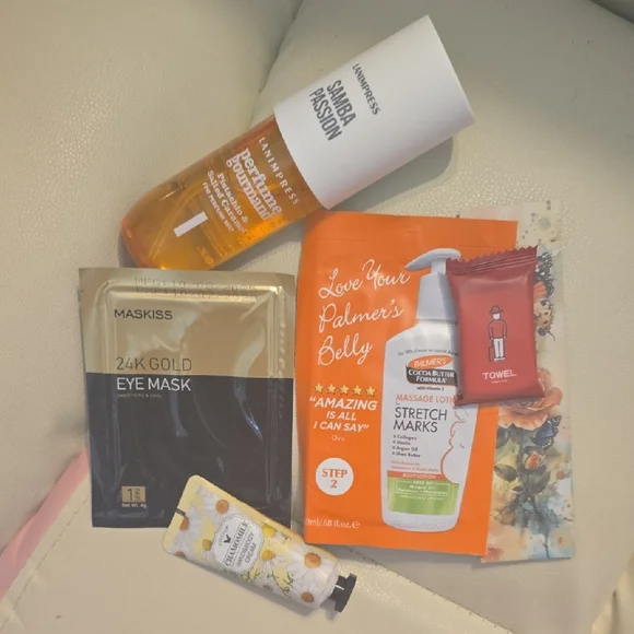 Stretch Marks Massage Lotion & Assorted Skincare Sampler And Other Items - Picture 1 of 1